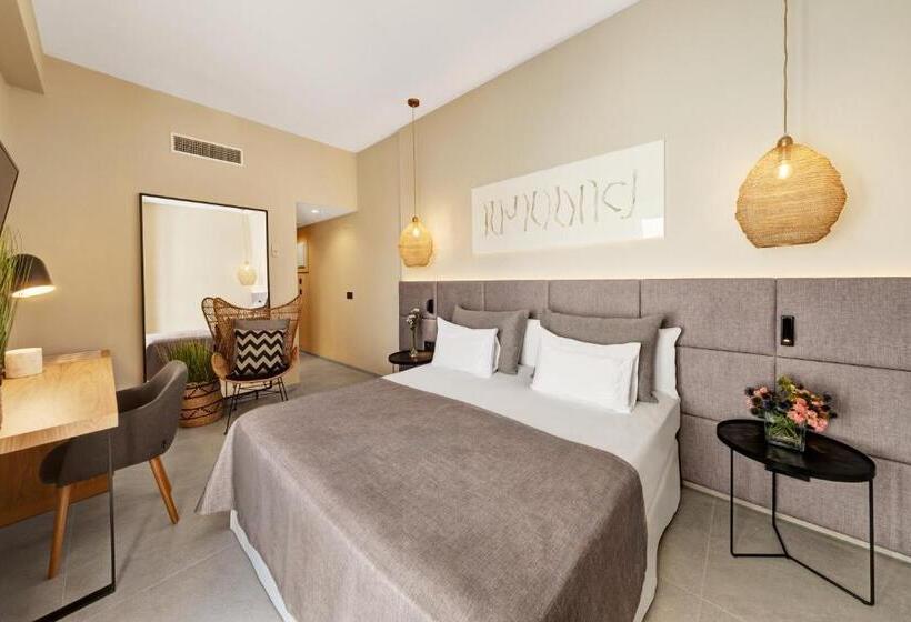 标准间, Almudaina