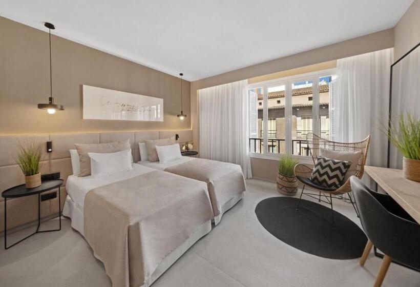 古典房间, Almudaina