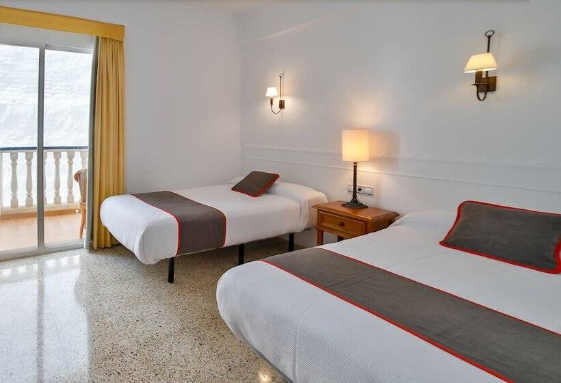 غرفة سوبيريور, Altaia