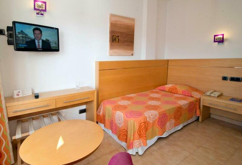 Номер Стандарт Индивидуальный с Балконом, Capricho