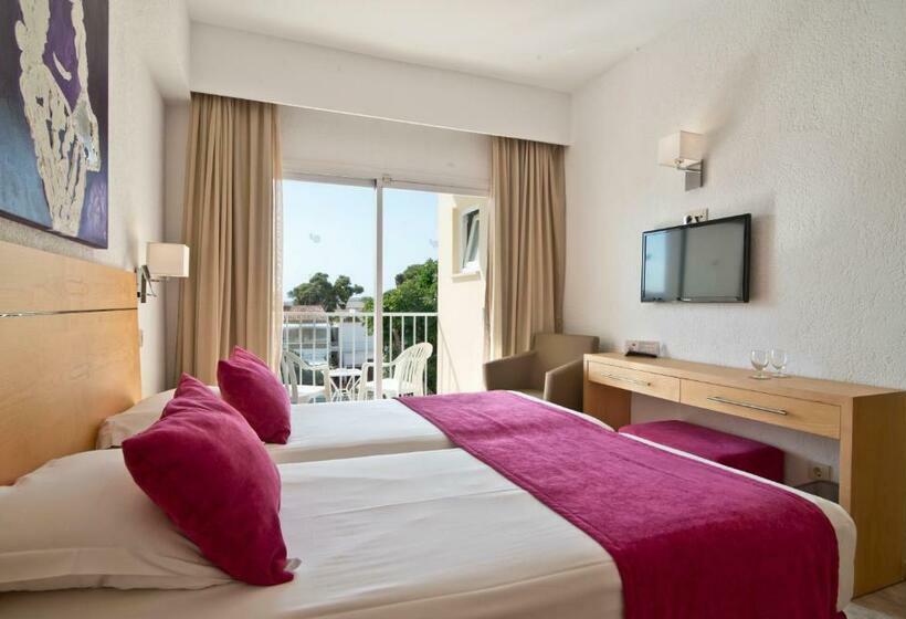 Номер Premium с Балконом, Capricho