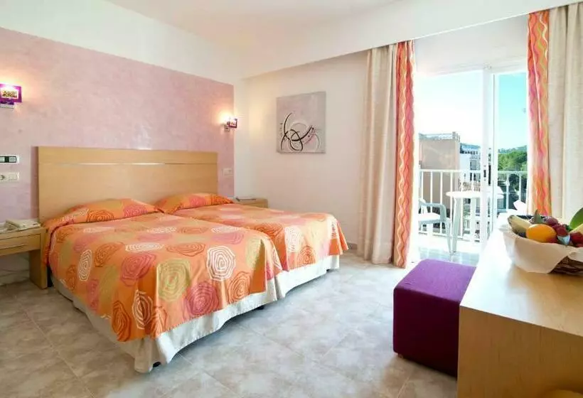 Deluxe Room with Balcony, Capricho