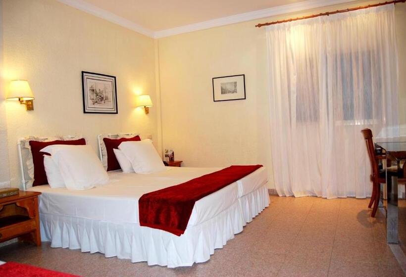 חדר סטנדרט לשלושה, El Dorado