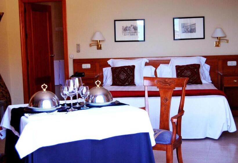 Triple Room Sea View, El Dorado