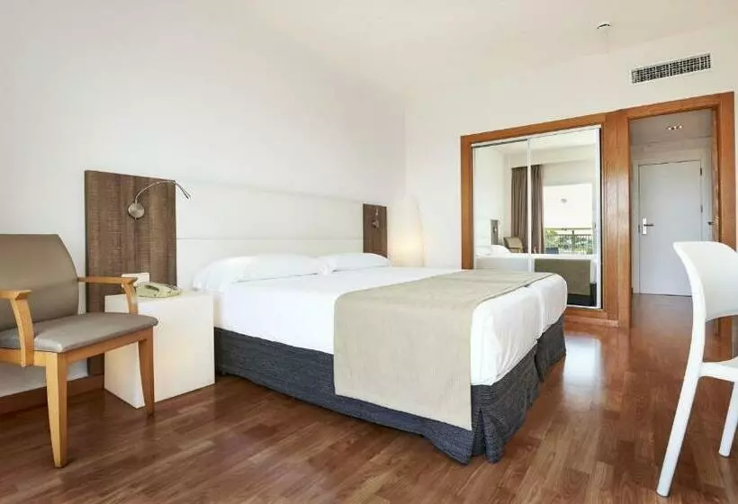 اتاق اساندارد با چشم‌انداز جانبی به دریا, Globales Cala Viñas - Adults Only 16+
