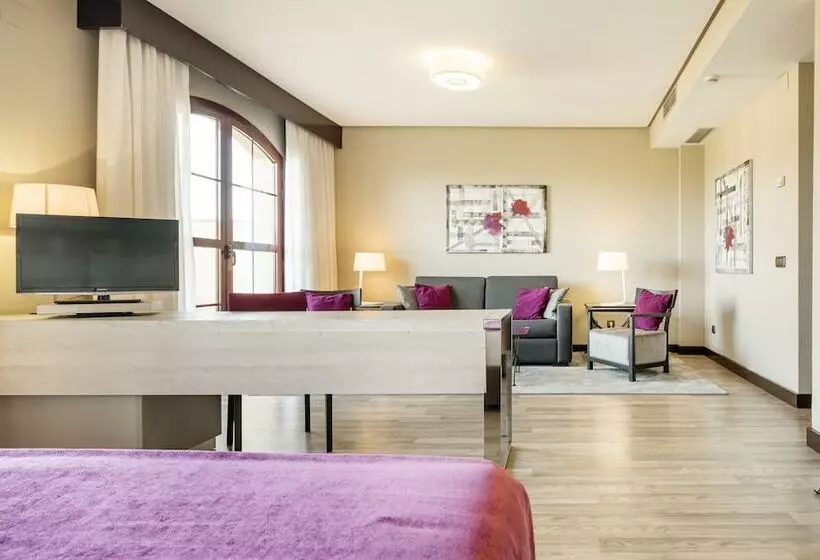 اتاق خانوادگی, Ilunion Golf Badajoz