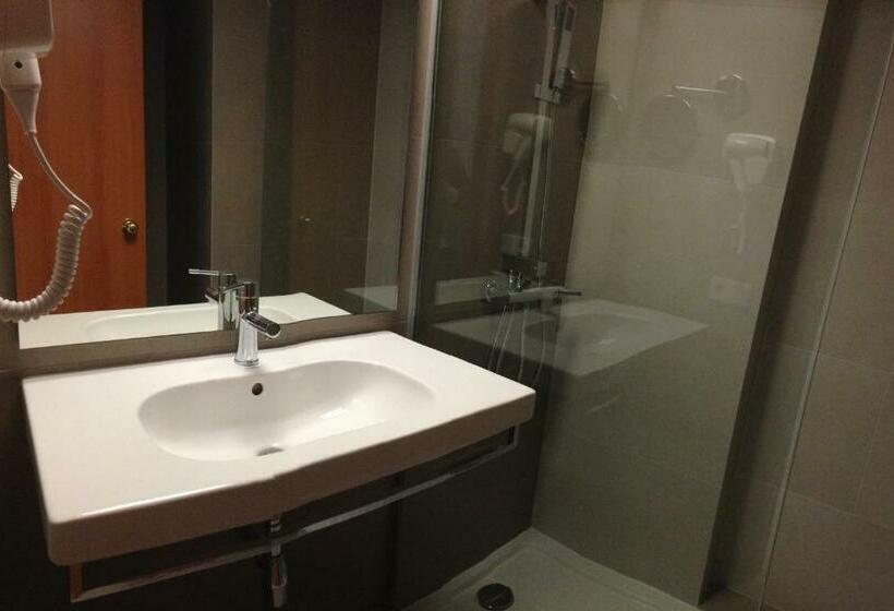 Triple Room Sea View, Bg Java