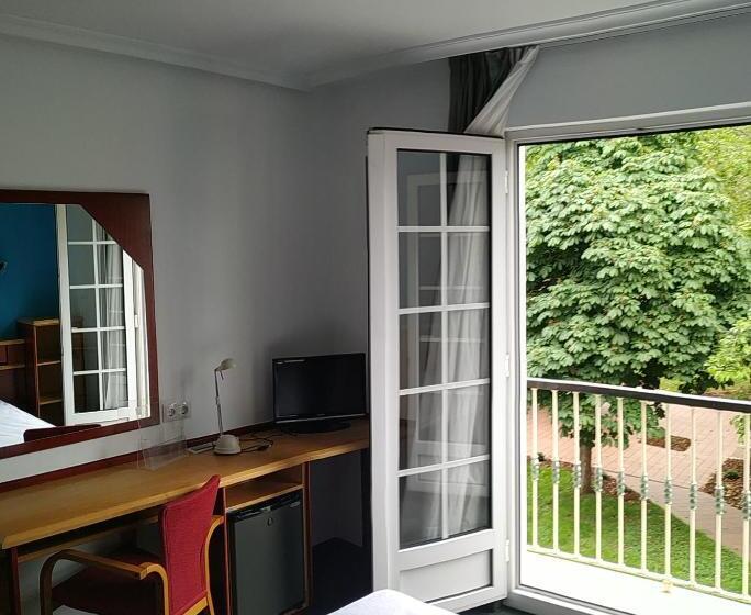 标准间, La Campana