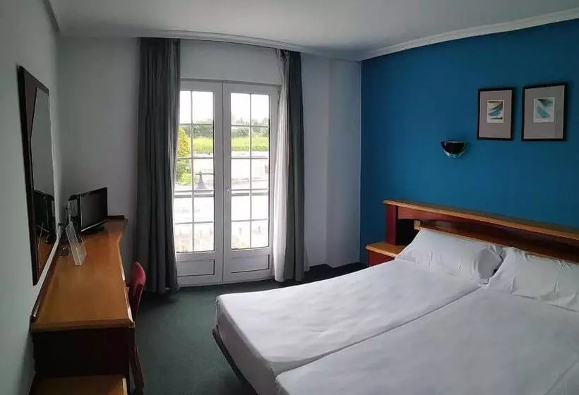 Standard Room, La Campana
