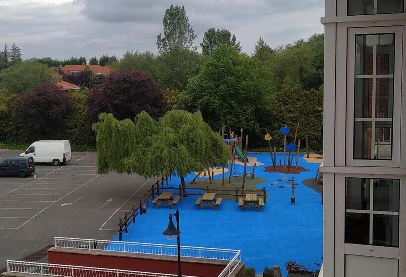 高级大房间, La Campana