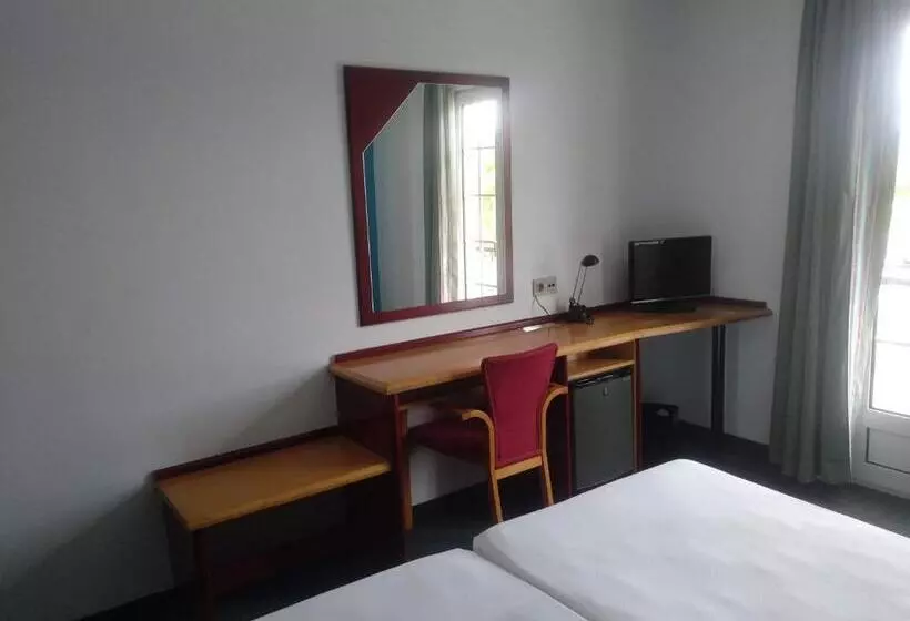 Superior Room, La Campana