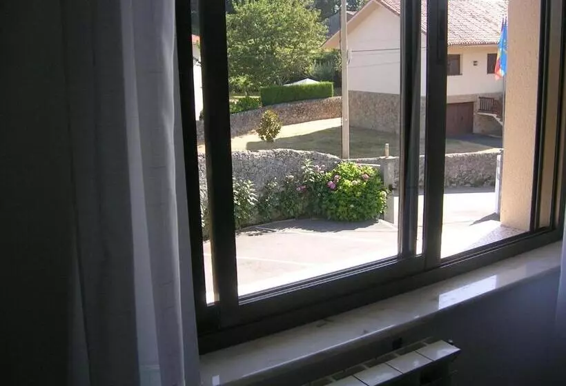 スタンダードルーム, La Encina Celorio Llanes