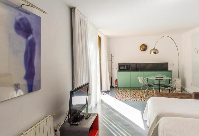 סטודיו סטנדרטי נוף לגינה, La Posada De Babel