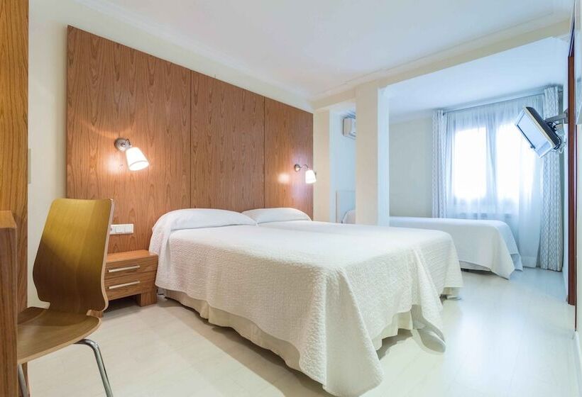 Номер Стандарт, Mr Costa Blanca