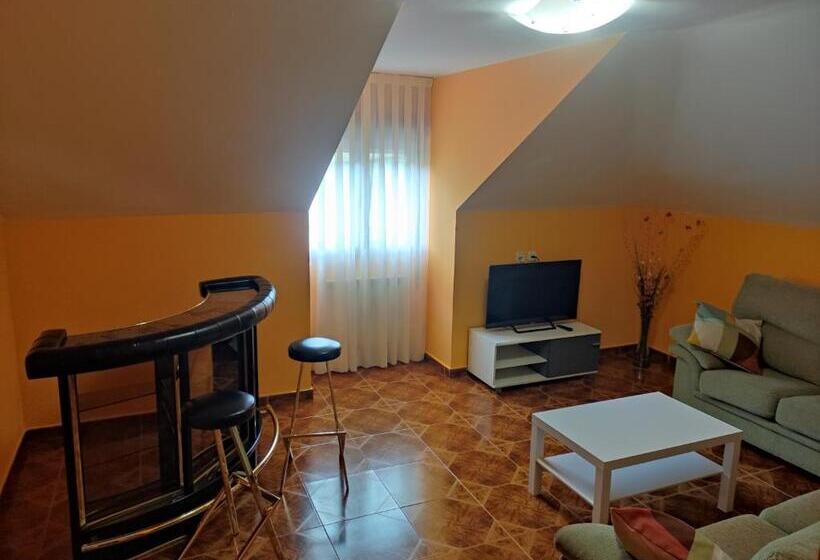 شقة غرفة واحدة, Peñagrande