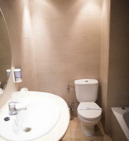 غرفة قياسية ثلاثية, Port Vista Oro