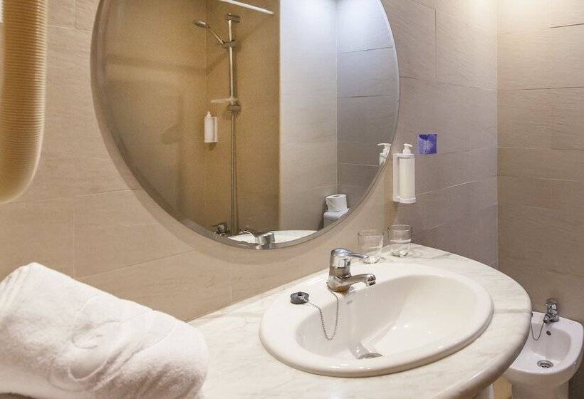 غرفة قياسية, Port Vista Oro