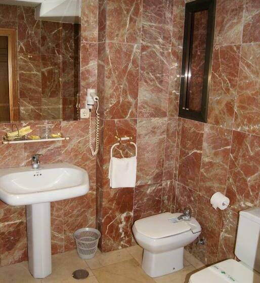 اتاق سوپریور, Reina Victoria