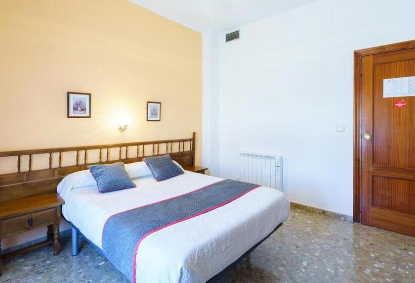 اتاق لوکس, Restaurante Moya