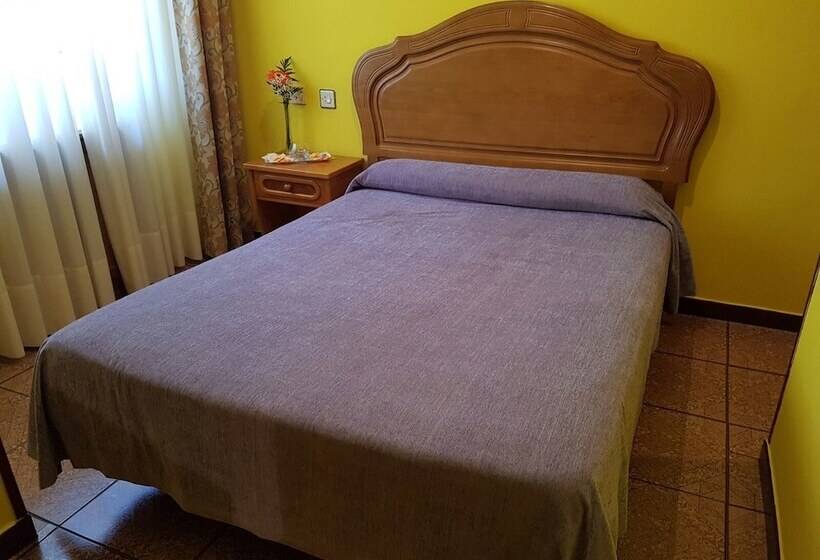 스탠다드 트리플 룸, Alojamiento Calzada Romana