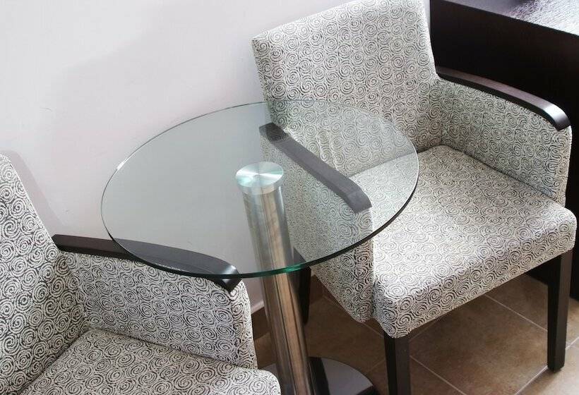 标准三人间, Sandos Monaco   Adults Only