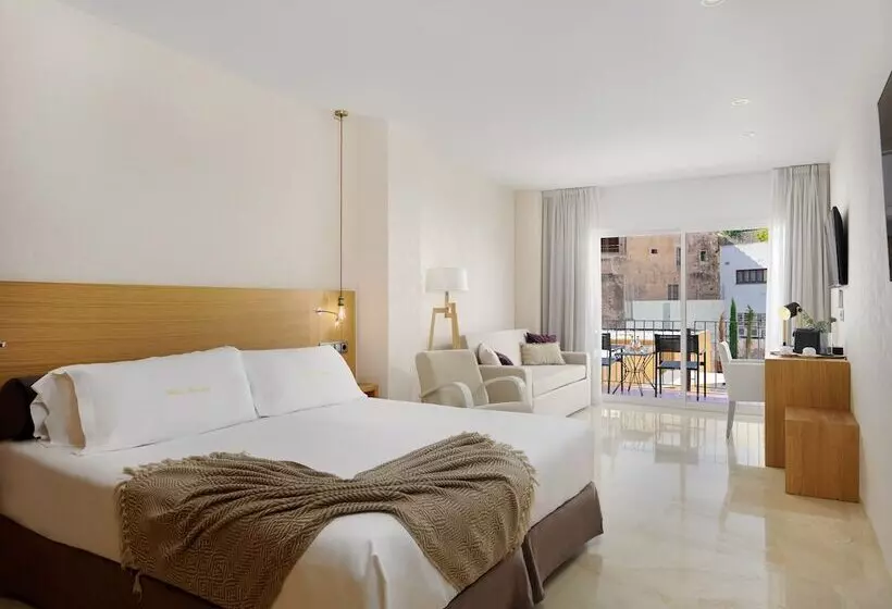 Junior Suite, Saratoga