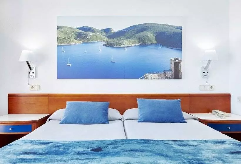 اتاق استاندارد با چشم‌انداز دریا, Universal Hotel Romantica