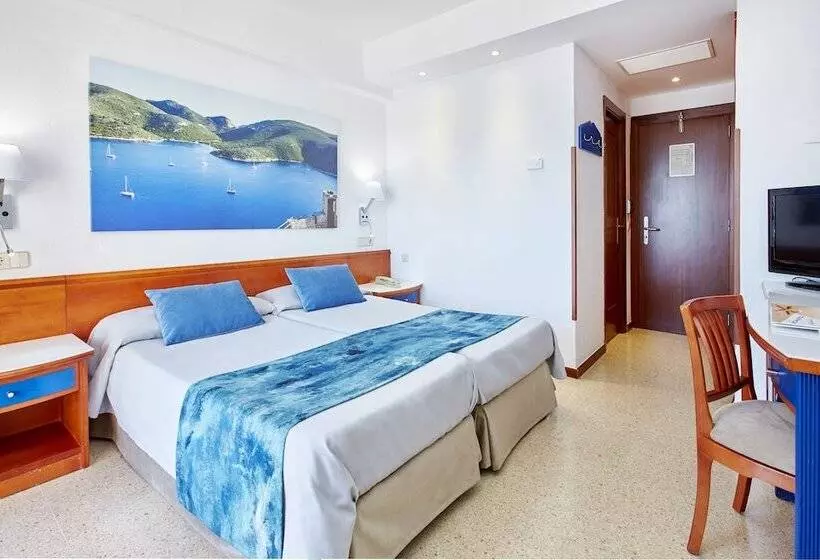 اتاق استاندارد با چشم‌انداز دریا, Universal Hotel Romantica