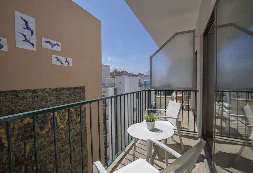 带阳台的标准单人间, Whala!beach