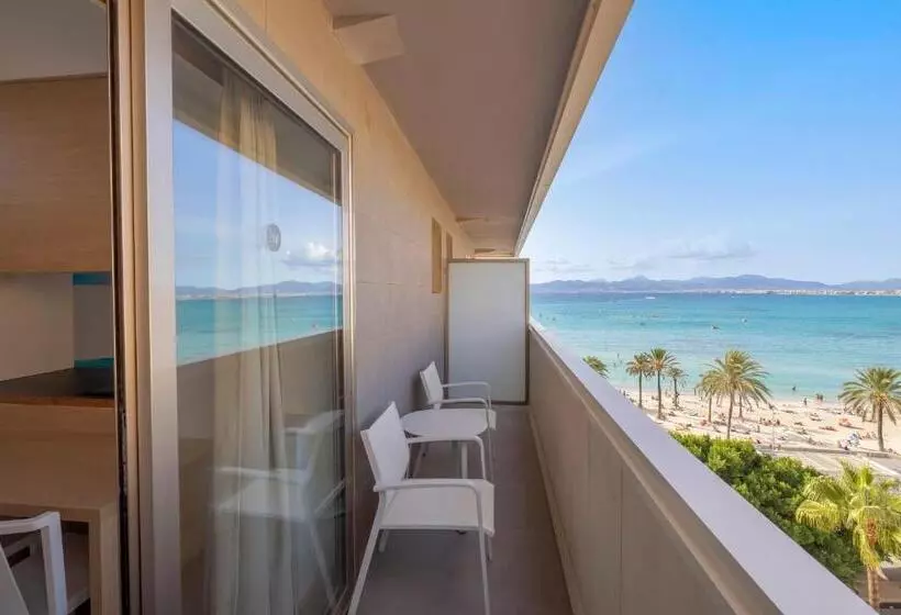 اتاق اساندارد با چشم‌انداز جانبی به دریا, Whala!beach