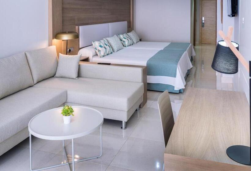 Королевский Полулюкс, Mediterráneo Bay Hotel & Resort