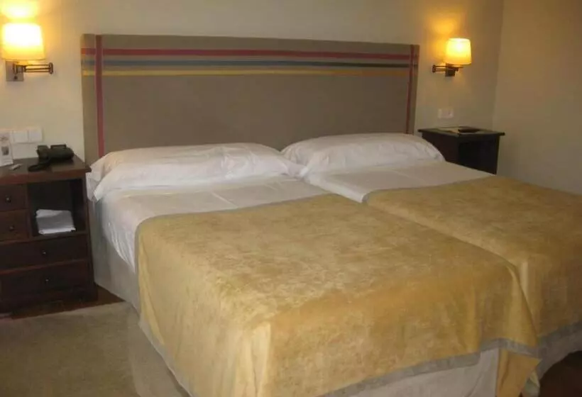 スタンダードルーム, Parador De Gijon