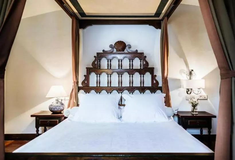 Chambre Supérieure, Parador De Merida