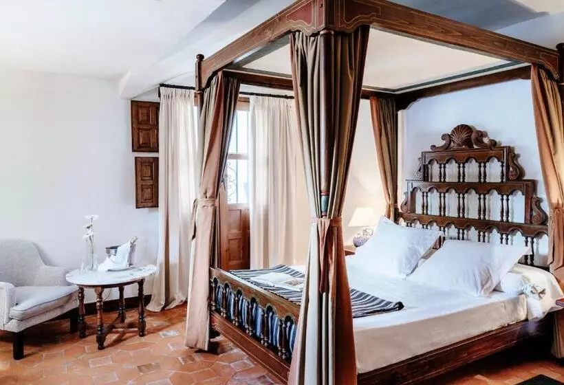 Chambre Supérieure, Parador De Merida