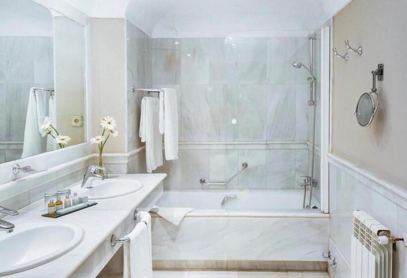 اتاق سوپریور, Parador De Merida