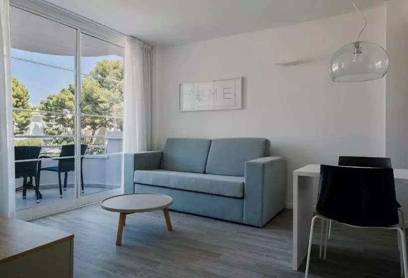 سوییت جونیور, Prinsotel La Pineda