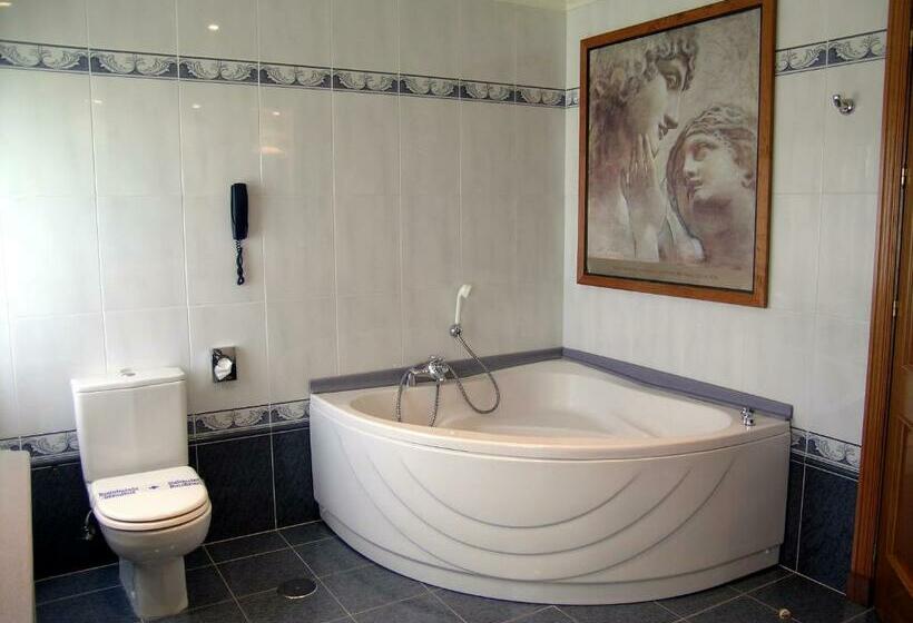 جناح جونيور, Sercotel Cuatro Postes