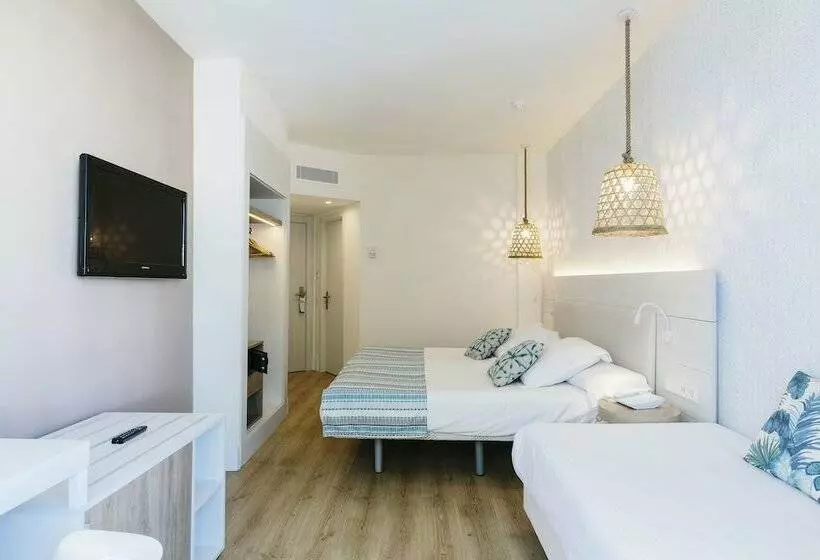 اتاق استاندارد با چشم‌انداز دریا, Leonardo Royal Hotel Ibiza Santa Eulalia