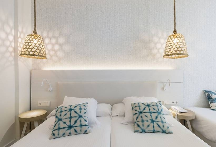 اتاق استاندارد با چشم‌انداز دریا, Leonardo Royal Hotel Ibiza Santa Eulalia