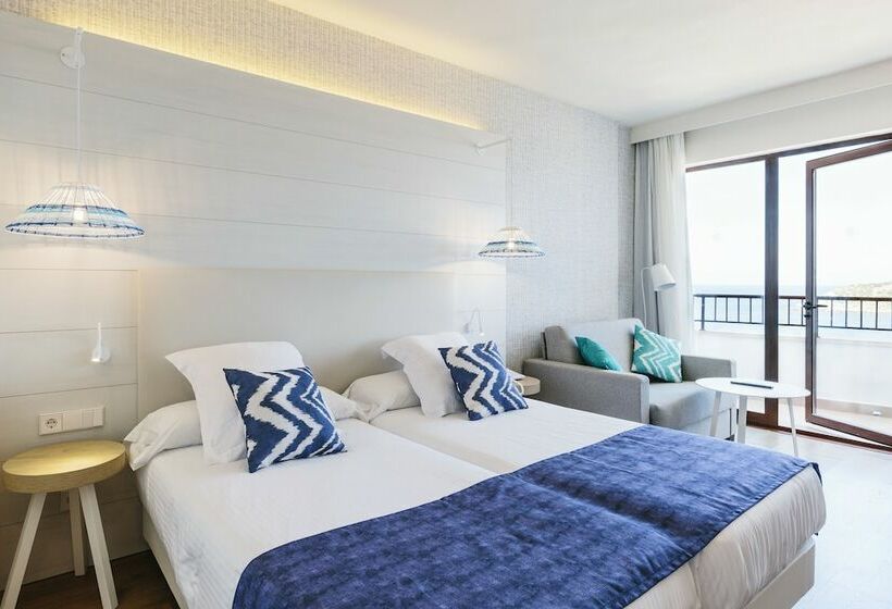 Habitación Superior Vista Mar, Leonardo Royal Hotel Ibiza Santa Eulalia