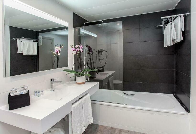 اتاق استاندارد سه نفره, Aparthotel Atenea Barcelona