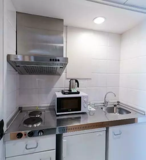 اتاق استاندارد, Aparthotel Atenea Barcelona