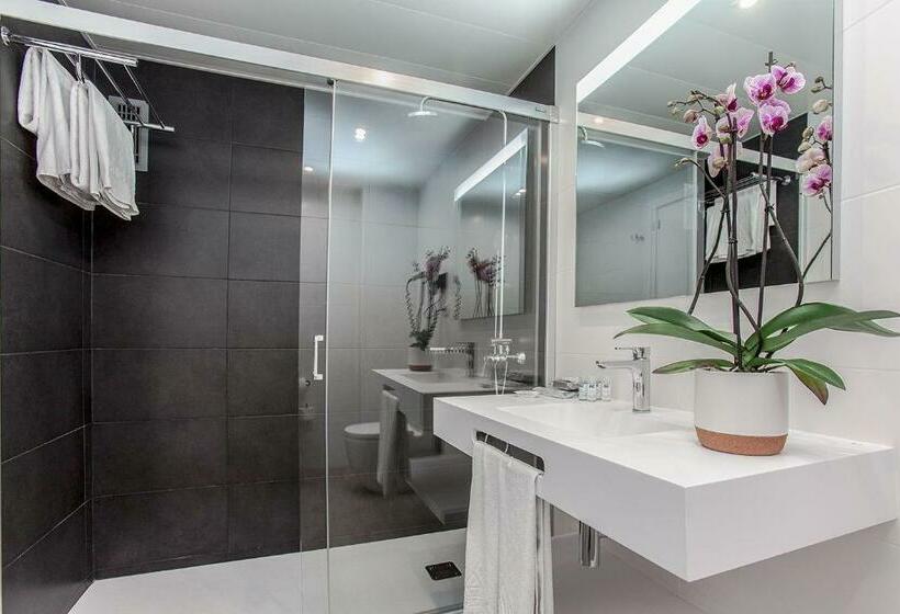 Номер Стандарт, Aparthotel Atenea Barcelona