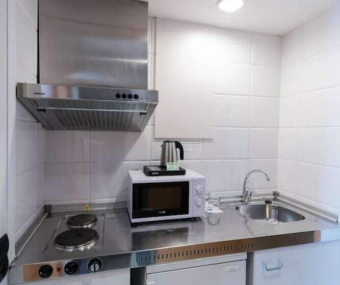 Quarto Estandar, Aparthotel Atenea Barcelona