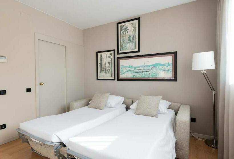 اتاق استاندارد چهار تخته, Aparthotel Atenea Barcelona