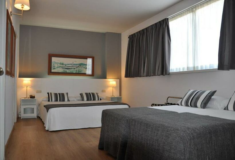 اتاق استاندارد چهار تخته, Aparthotel Atenea Barcelona