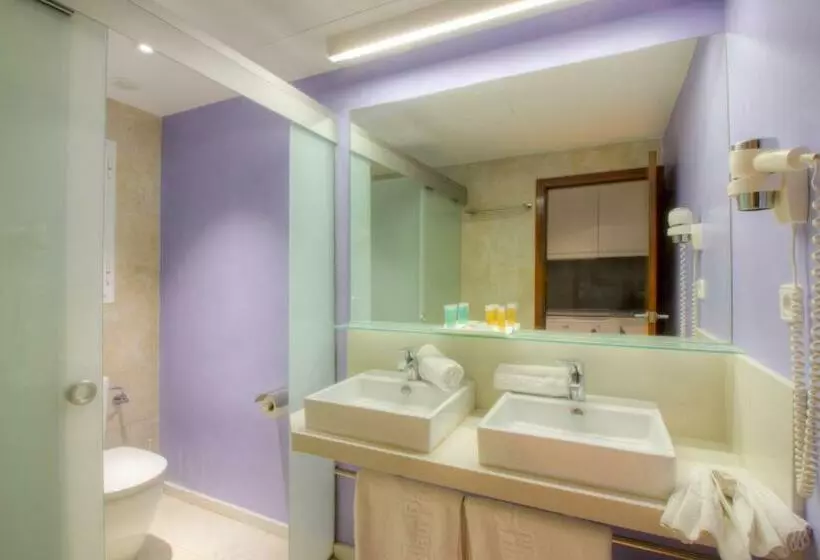 Studio Standard, El Pinar