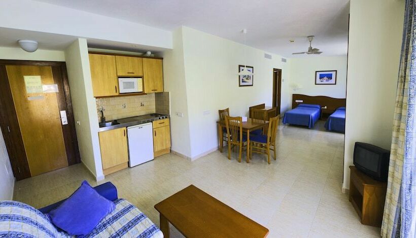 스탠다드 스튜디오, El Pinar