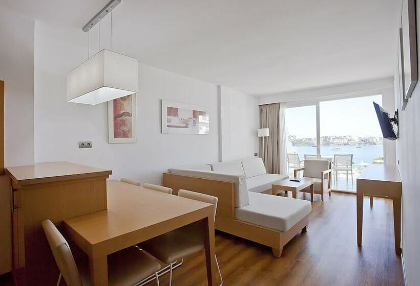 オーシャンビューのスーペリアー１ベッドルームアパートメント, Aparthotel Ponent Mar