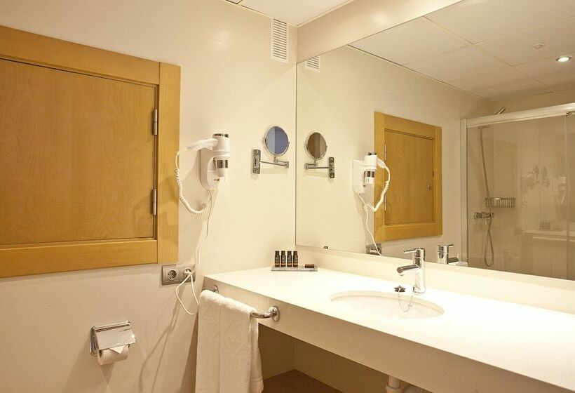 オーシャンビューのスーペリアー１ベッドルームアパートメント, Aparthotel Ponent Mar